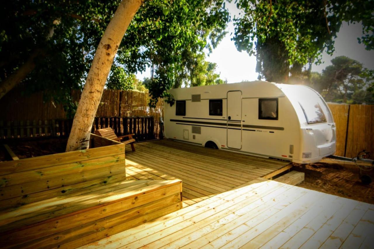 Glamping Beit Yanai Hotel Exterior photo