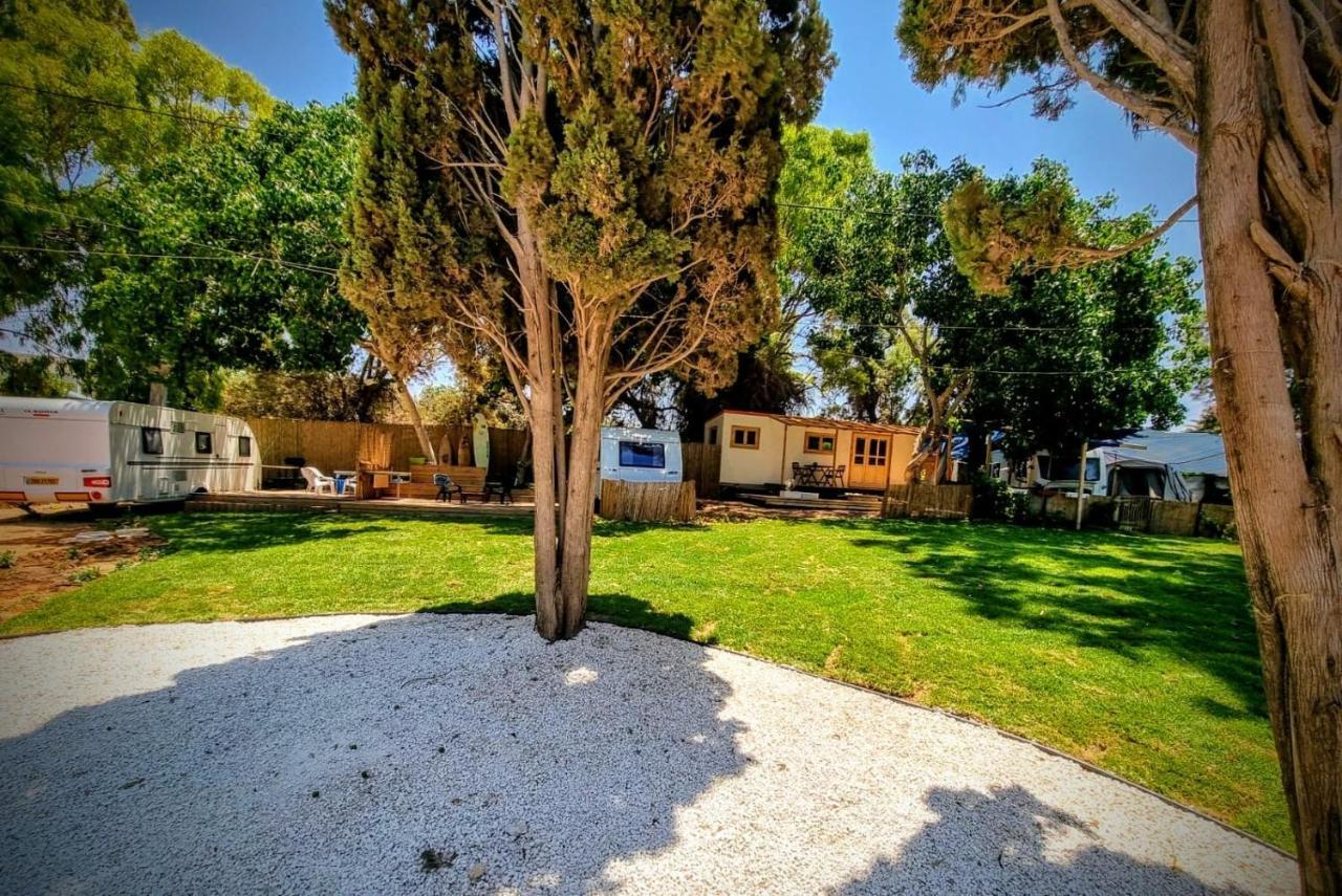 Glamping Beit Yanai Hotel Exterior photo